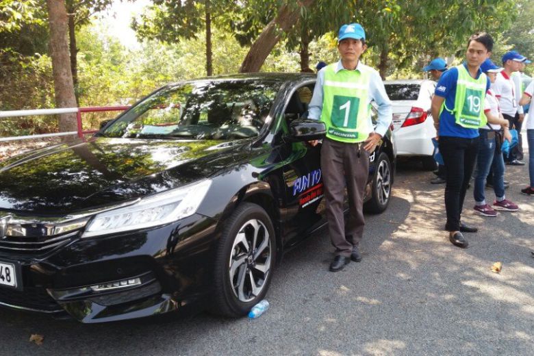 HỌC VIÊN THỰC HÀNH LÁI XE 
